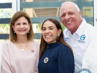 Coramon participa en acto de entrega de títulos definitivos en Villa Liberación junto a la vicepresidente Raquel Peña