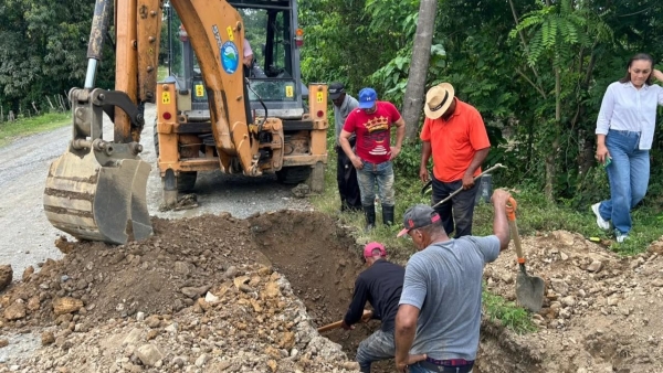 CORAMON instala v&aacute;lvula en el Kil&oacute;metro 103 para mejorar el suministro de agua potable en Ca&ntilde;abon