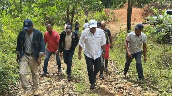 Rinc&oacute;n de Yuboa recibe visita de CORAMON e INAPA para evaluar soluciones h&iacute;dricas